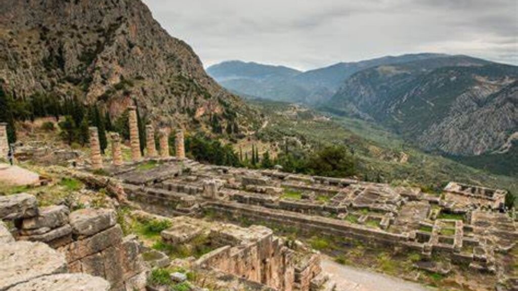 places to visit in greece; Delphi